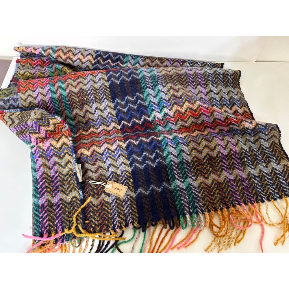 NWT Natural Life Zig Zag Knit Scarf Shawl Throw Fringe Chevron 70"X24 - Picture 7 of 7
